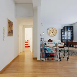 apt-milan-linate-with-balcony.it-lombardy.com/